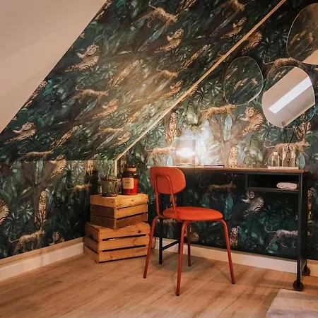 Felin Pour L'autre - Nyaraló *