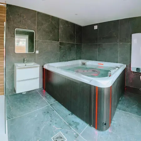 Felin Pour L'autre - *